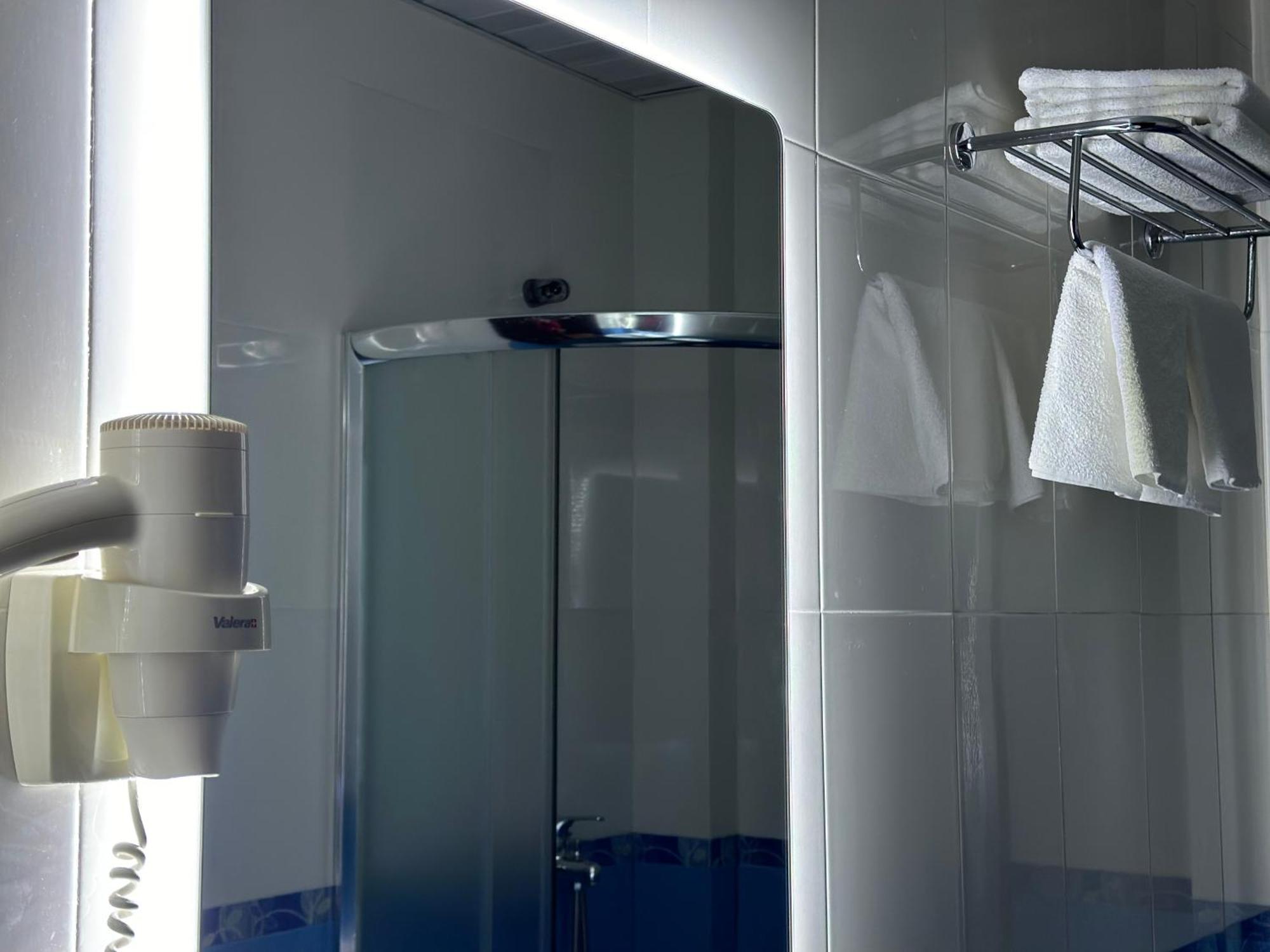 Rritja E Koranit Hotel Tushemisht Luaran gambar