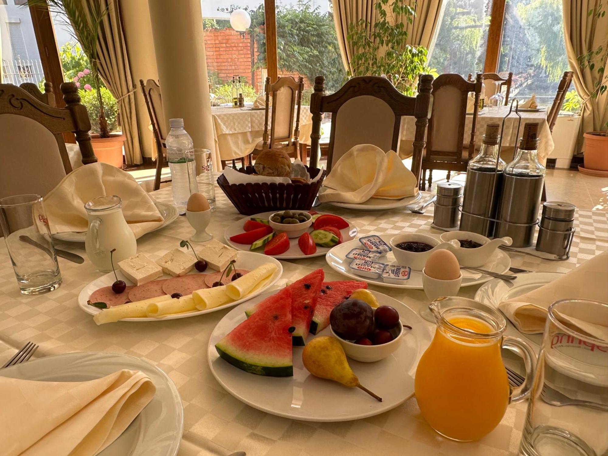 Rritja E Koranit Hotel Tushemisht Luaran gambar